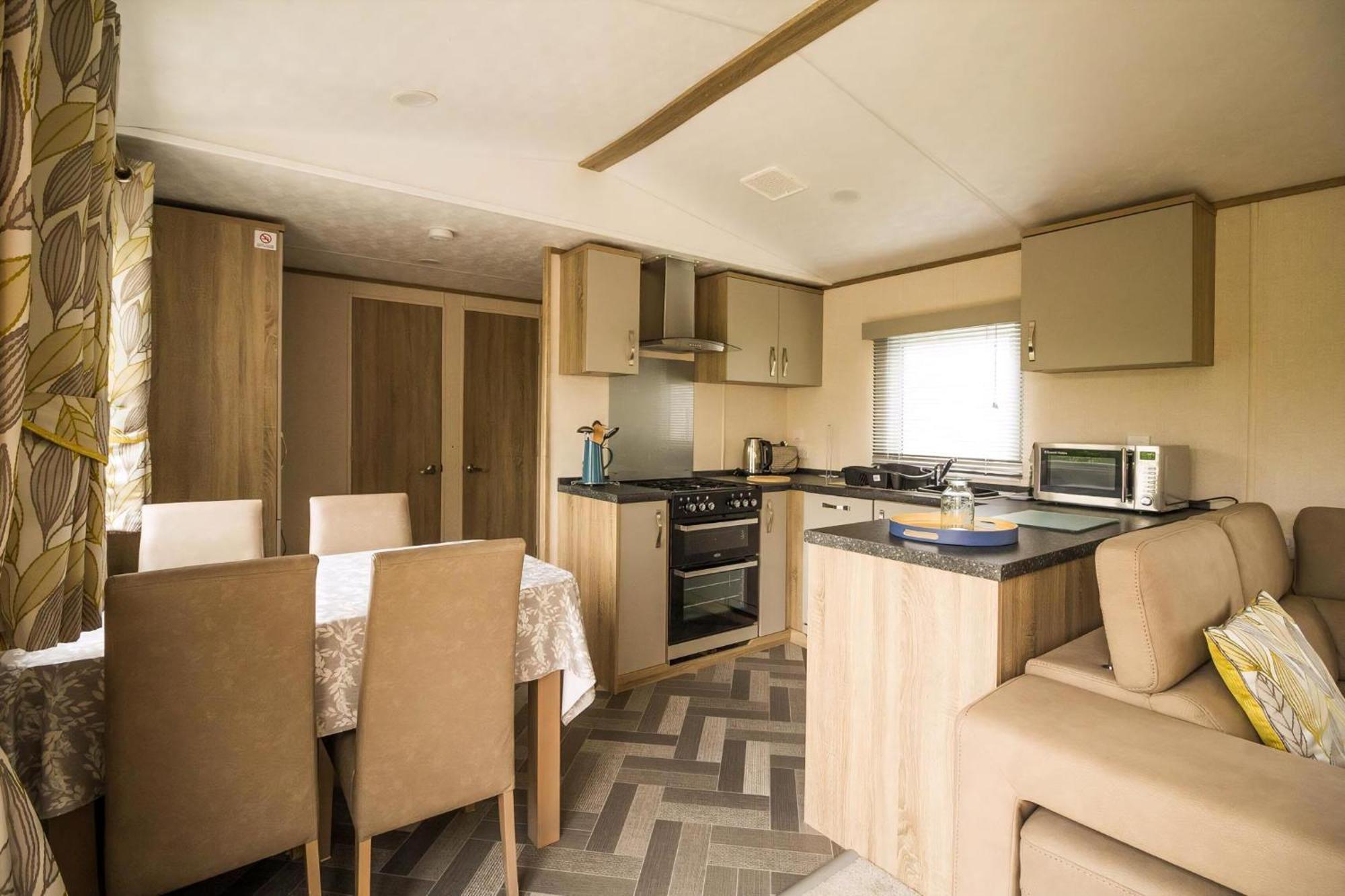 Beautiful 8 Berth Caravan At Heacham Beach In Norfolk Ref 21056C المظهر الخارجي الصورة